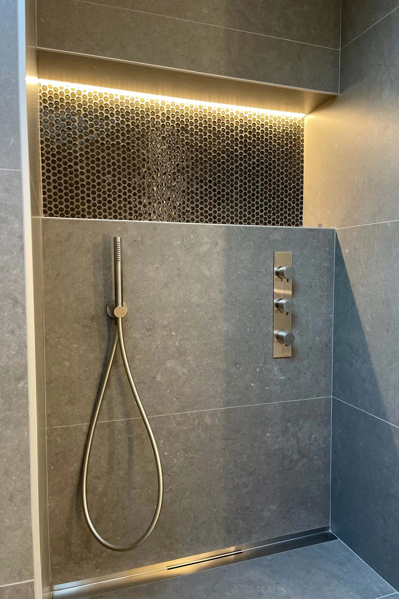 Sous les Toits — 5