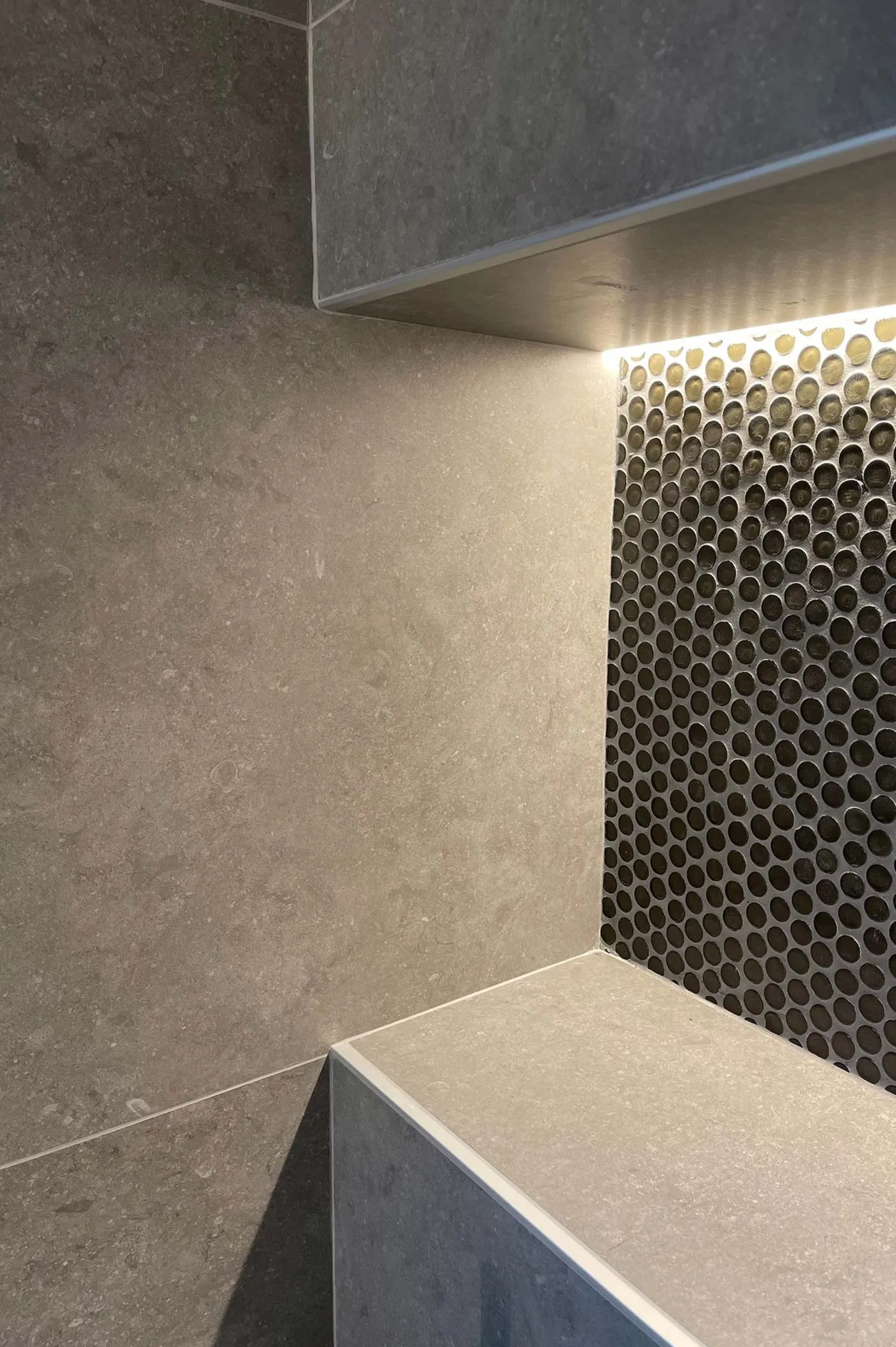 Sous les Toits — 8