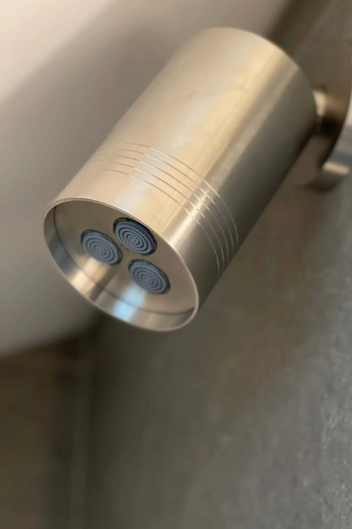 Sous les Toits — 9