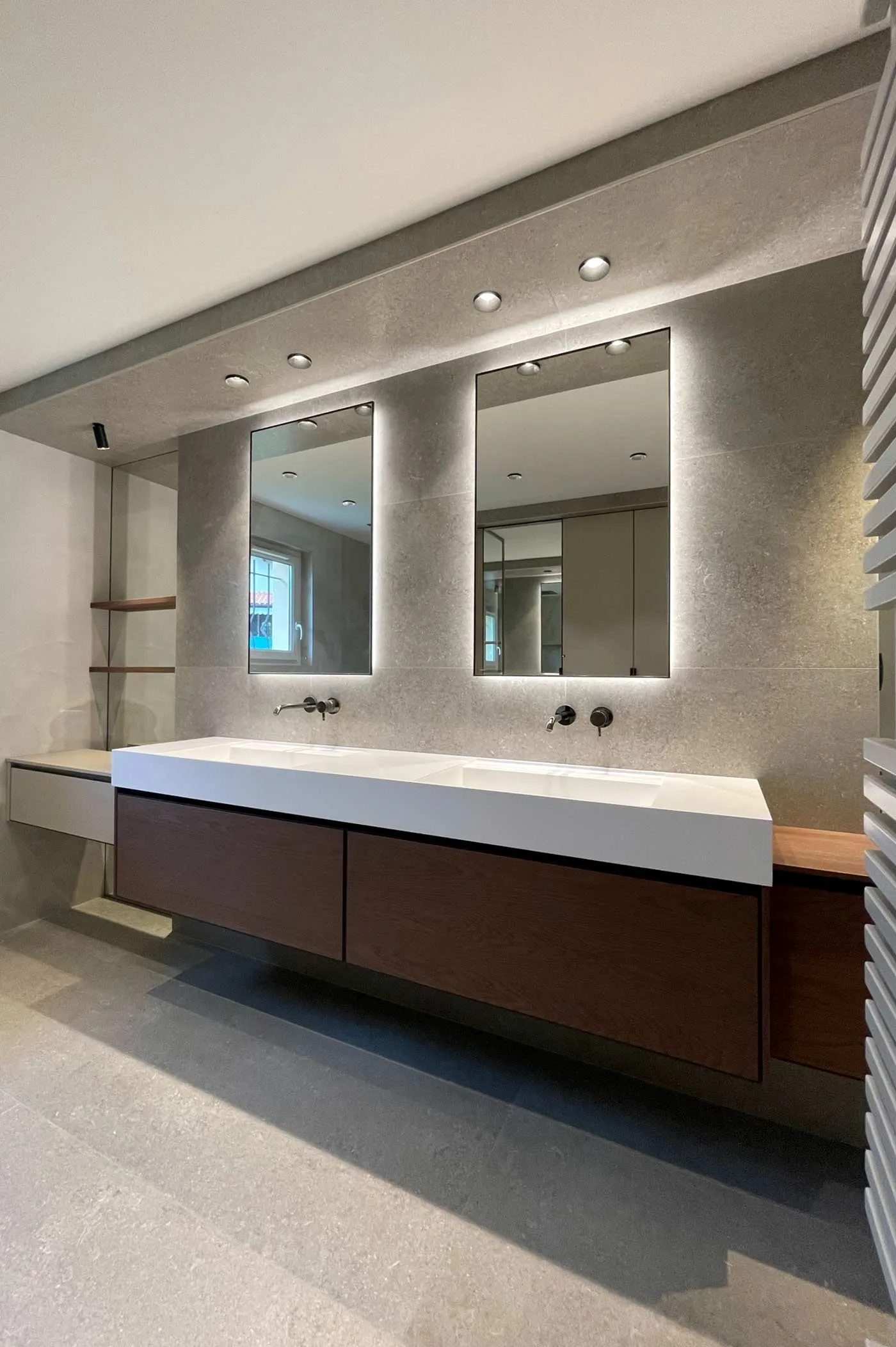 Subtils Détails — 8