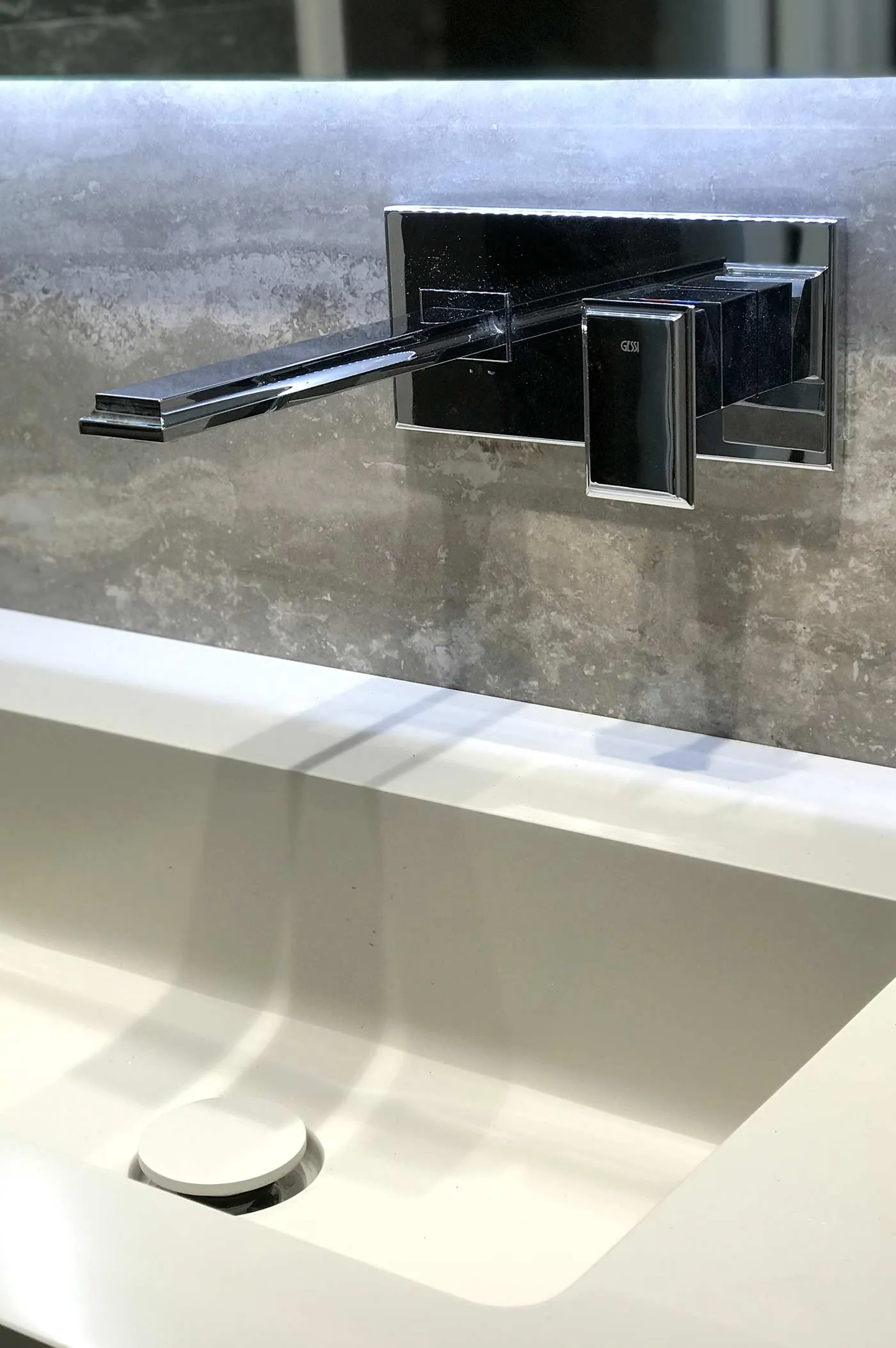 Subtils Détails N°2 — 11