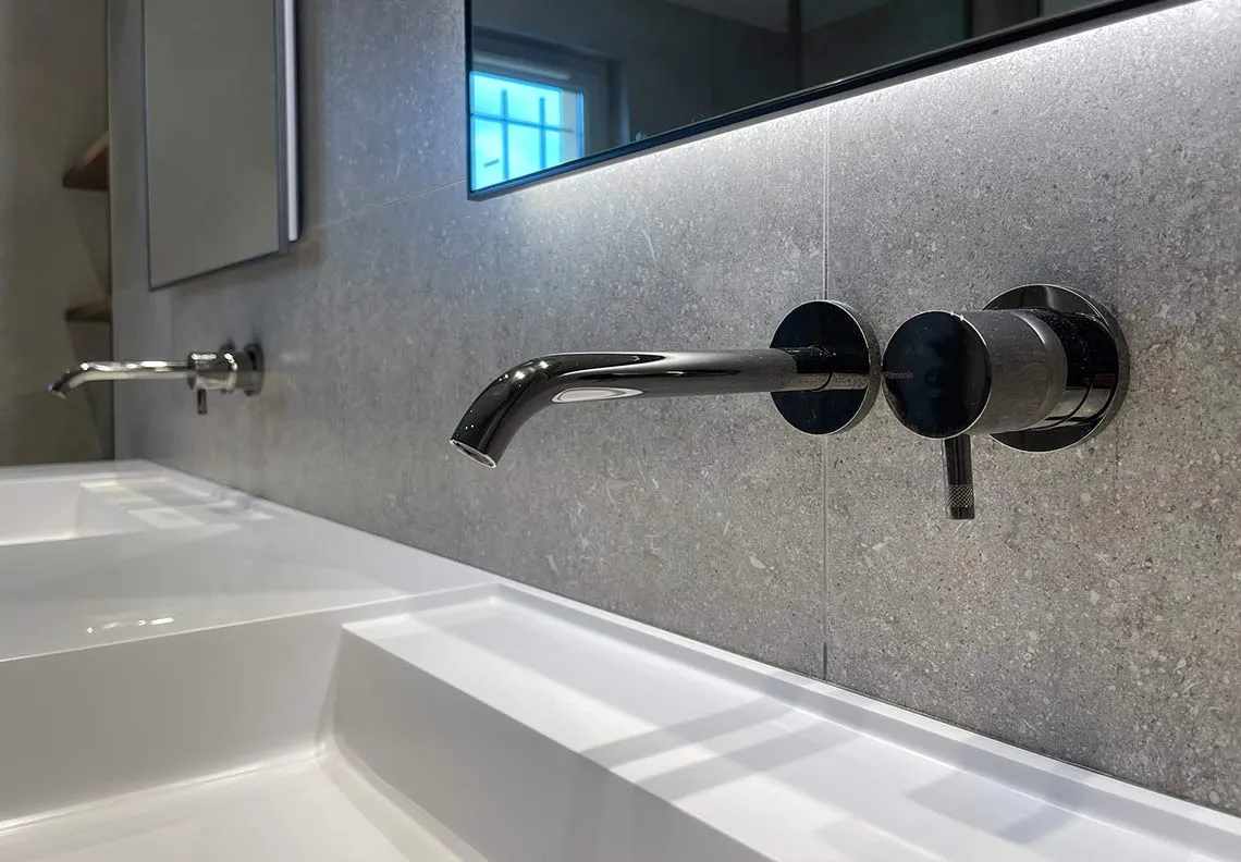 Plomberie et carrelage salle de bains